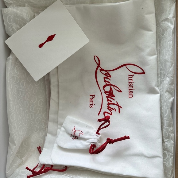 Louboutin So Kate Booty - Picture 4 of 16